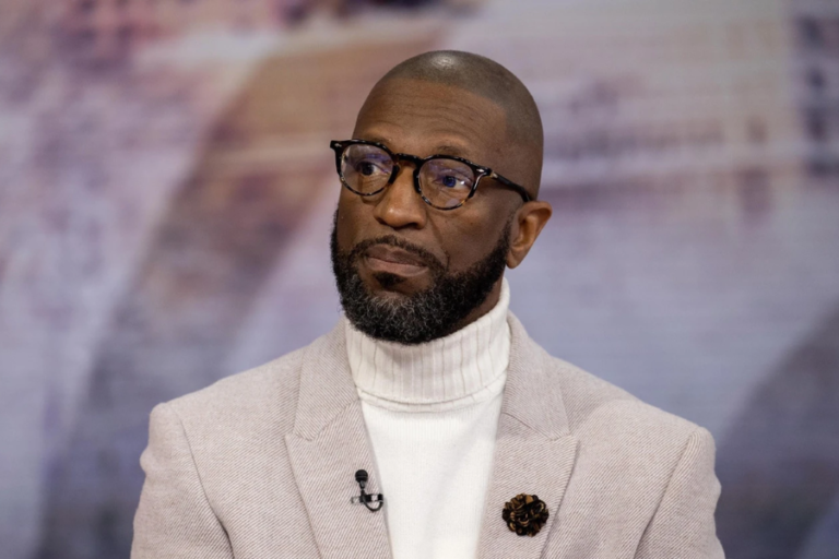 Rickey Smiley Net Worth ? Bio, Wiki, Age, Height, Education, Career,Family Media And More…